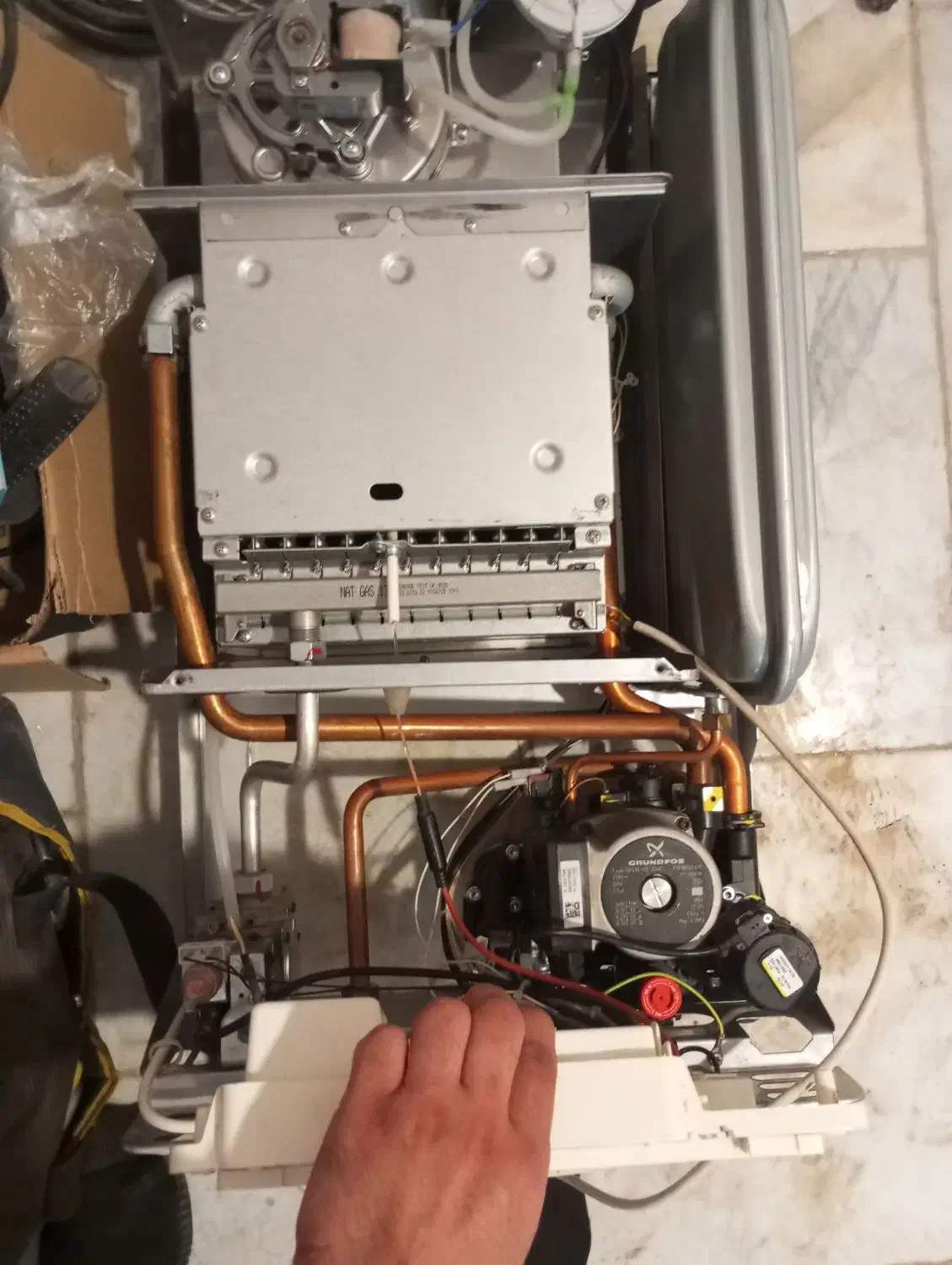 فروش پیکج و رادیاتور . نصب و تعمیر...|آبگرمکن، پکیج، شوفاژ|زاهدان, |دیوار