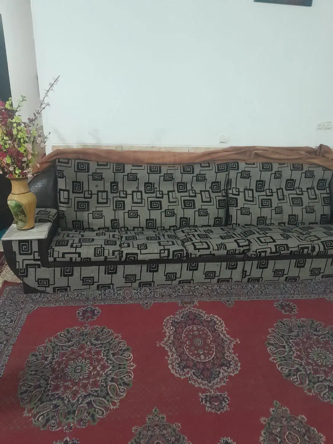 با سلام فروش مبل هفت نفره درحد نو|مبلمان خانگی و میز عسلی|شیراز, شهرک مدرس|دیوار