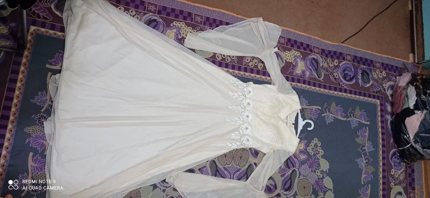 لباس مجلسی|لباس|دوگنبدان, |دیوار