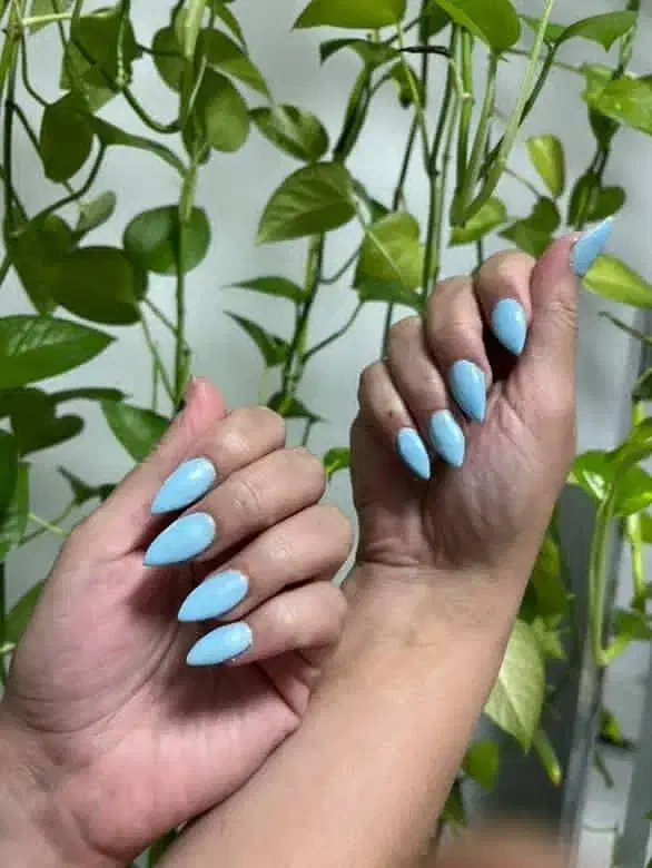 کاشت ناخن و اسپا و اسکراب و ماساژ دست|خدمات آرایشگری و زیبایی|کرمانشاه, |دیوار