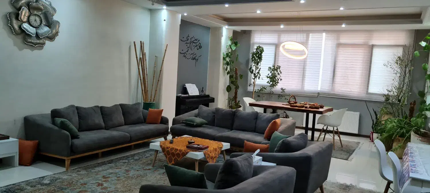 ۱۳۰متر نورگیر ودوبر ونوساز آپارتمان فروشی بی نظیر|فروش آپارتمان|کرج, مصباح|دیوار