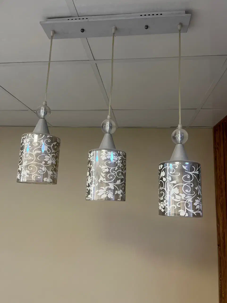 اویز حبابی سه تایی مدرن وخاص|لوستر و چراغ آویز|کرج, مهرویلا جنوبی|دیوار