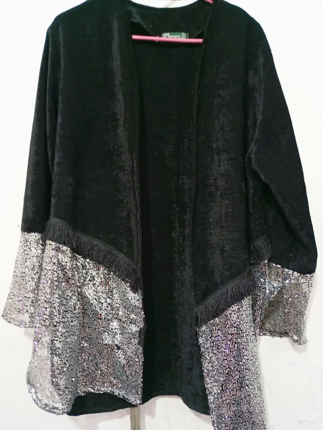 مانتو تعویض|لباس|یاسوج, |دیوار