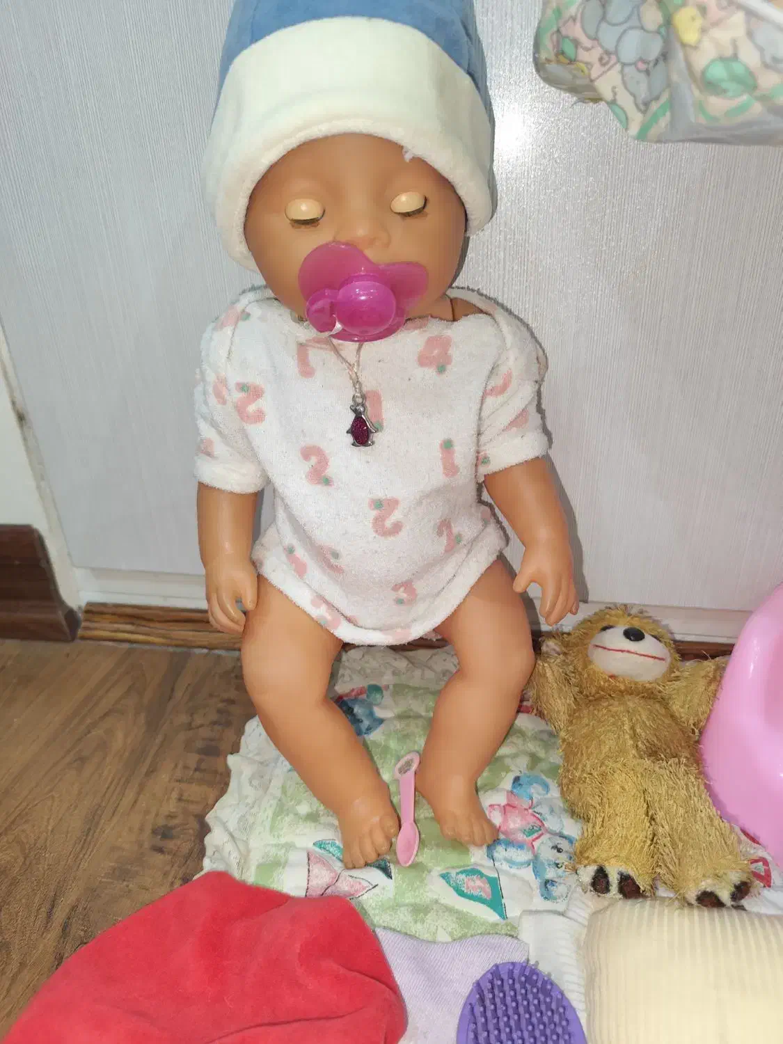 عروسک شیرخوار بی بی بورن با تمامی وسایل کامل،ساک|اسباببازی|اهواز, زیتون کارمندی|دیوار