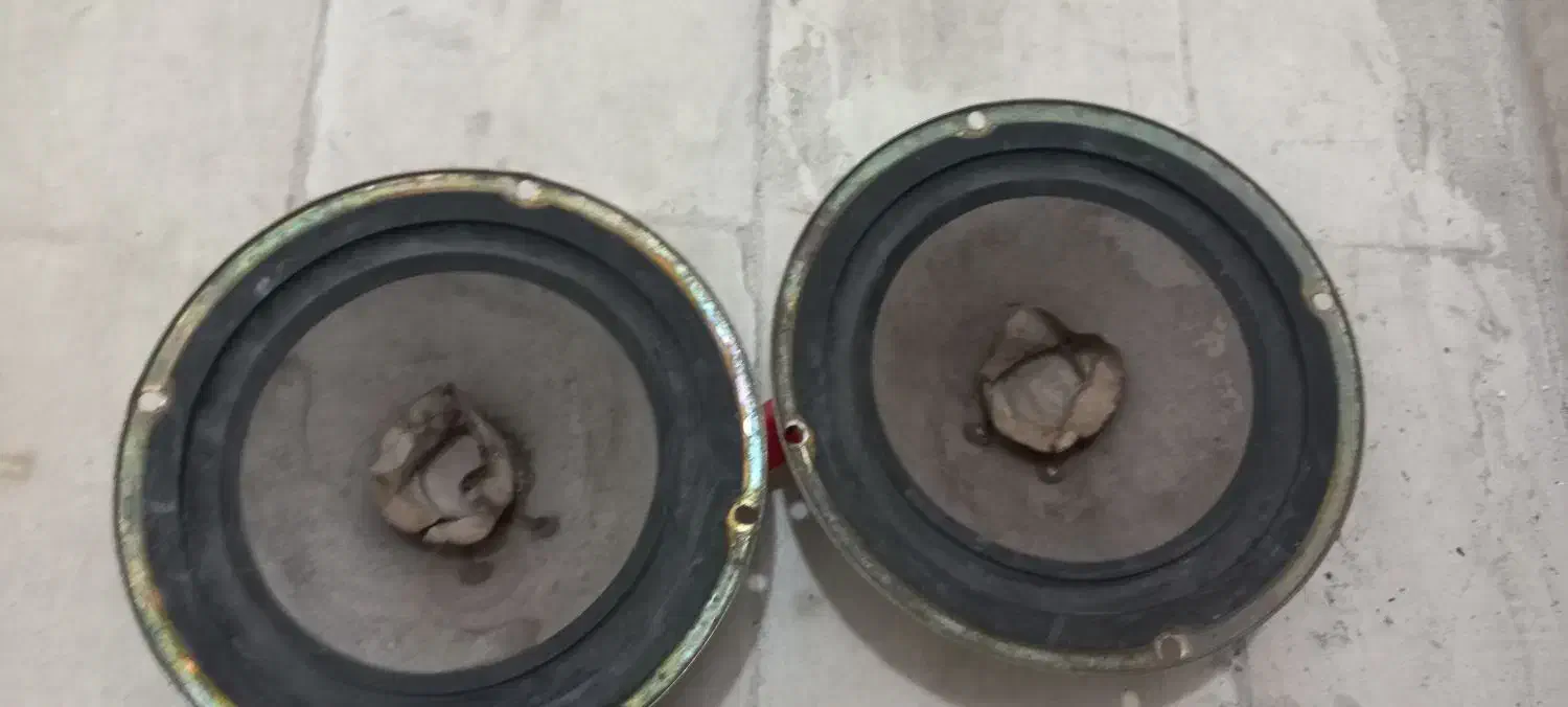 باند|صوتی و تصویری|پردیس, فاز ۳|دیوار