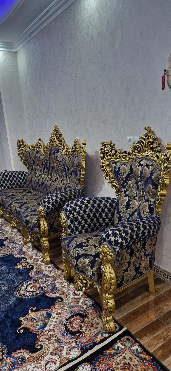 مبلمان سلطنتی کامل سالم و تمیز|مبلمان خانگی و میز عسلی|نسیمشهر, |دیوار