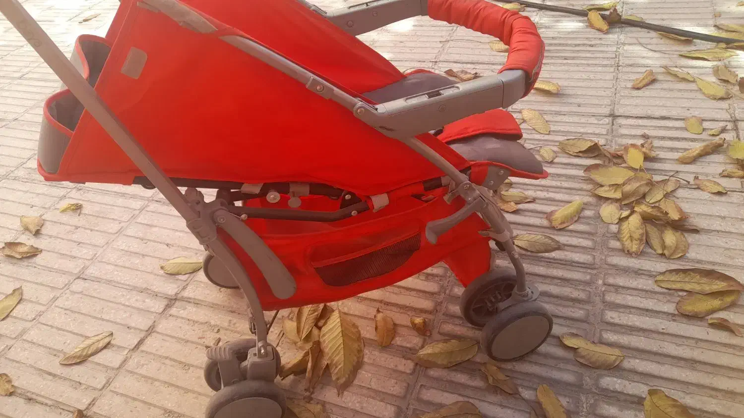 کالسکه|اسباب و اثاث بچه|دماوند, گیلاوند|دیوار