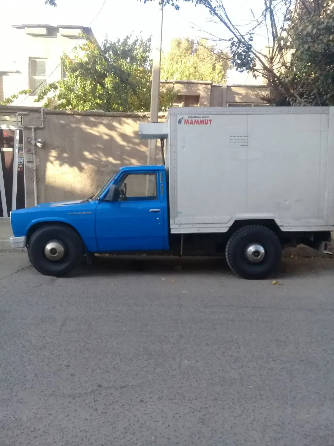 فروش نیسان یخچالی|خودرو سواری و وانت|همدان, |دیوار