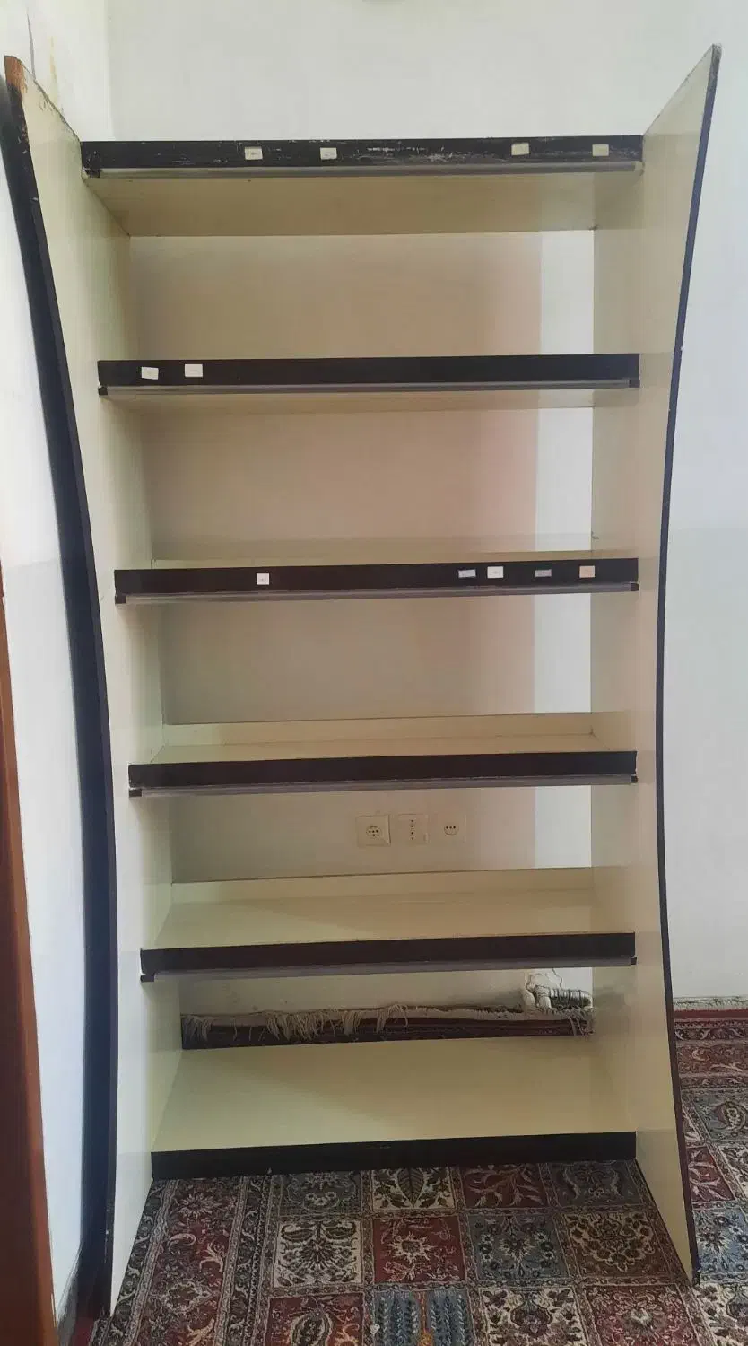 ویترین (قفسه) چوبی|فروشگاه و مغازه|مهدی شهر, |دیوار