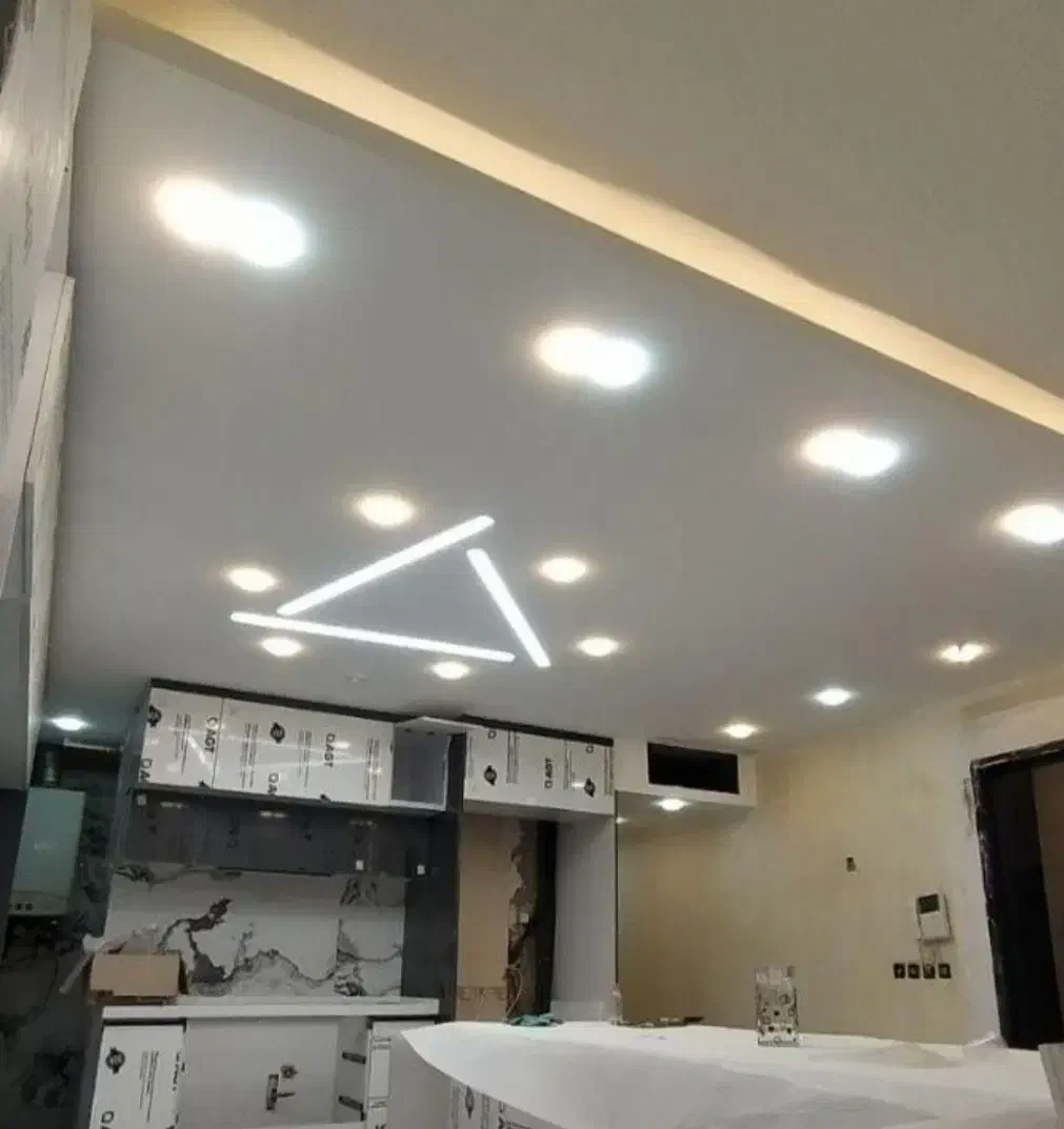 برقکار صنعت و ساختمان|خدمات پیشه و مهارت|بروجن, |دیوار