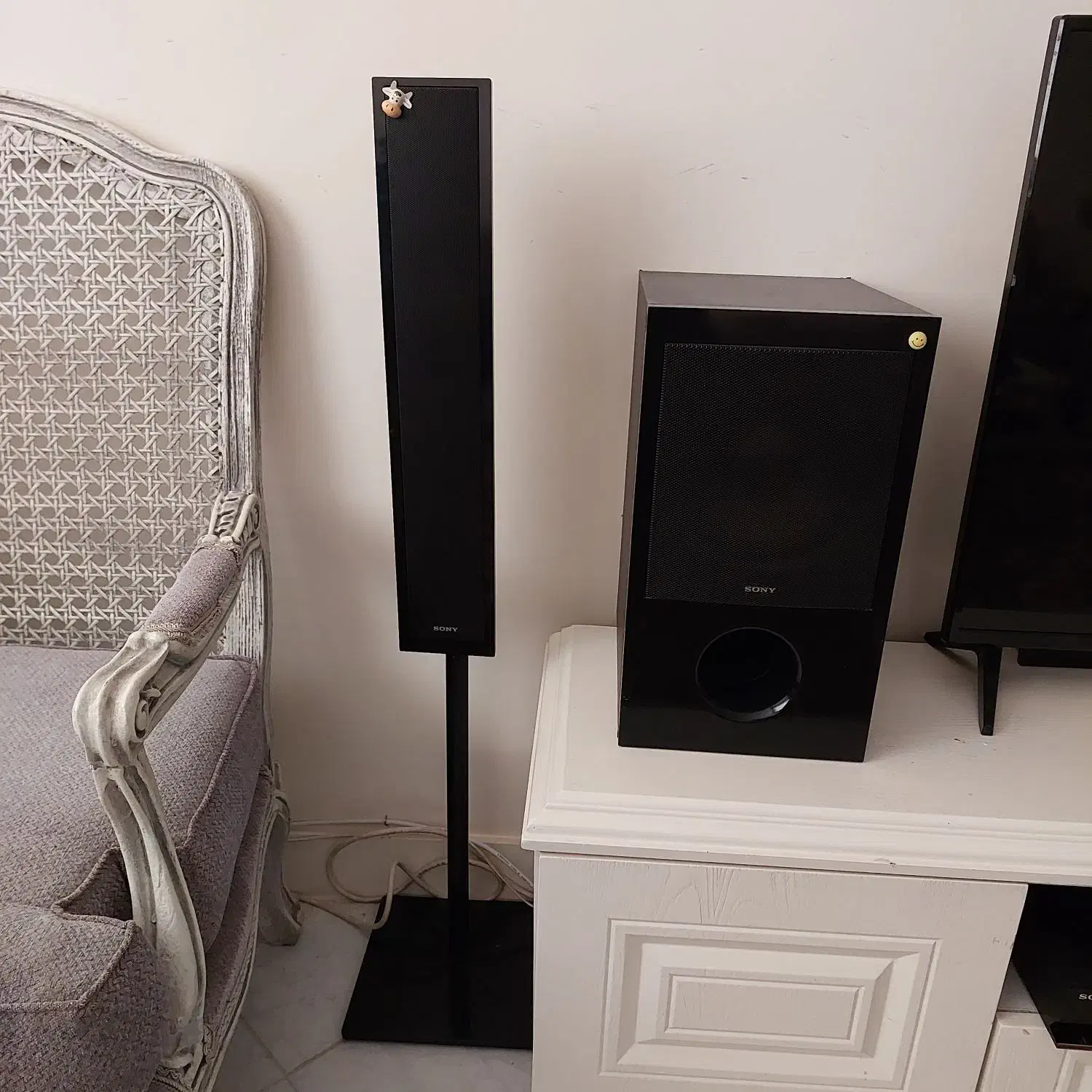 تلویزیون ال سی دی بهمراه سینما خانواده|تلویزیون و پروژکتور|مشهد, رضاشهر|دیوار