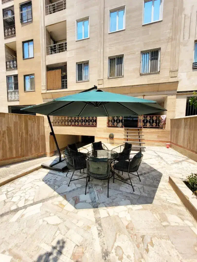 چتر فضای باز پایه کنار و پایه وسط|مصالح و تجهیزات ساختمان|تهران, چیتگر جنوبی|دیوار