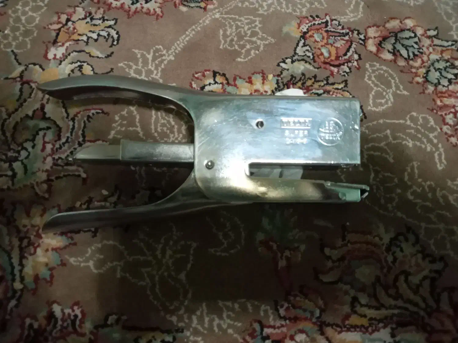 منگنه دلتا|لوازم التحریر|چهارباغ, |دیوار