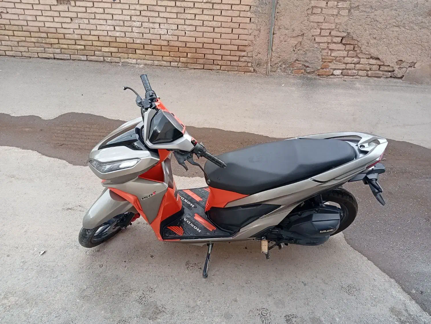 متور کلیک 1400|موتورسیکلت|رفسنجان, |دیوار