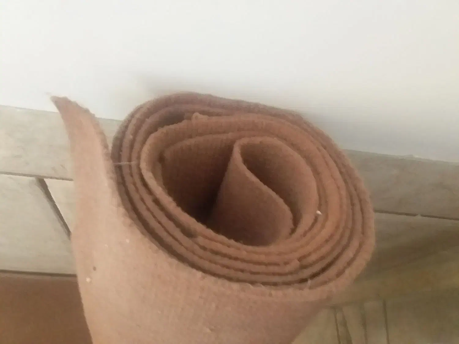 تعدادی لوازم منزل|موکت|نجفآباد, ریاضی|دیوار