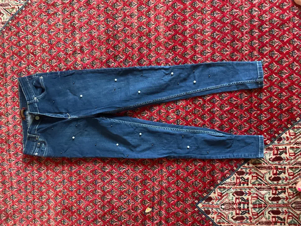 شلوار جین|لباس|کرج, باغستان|دیوار