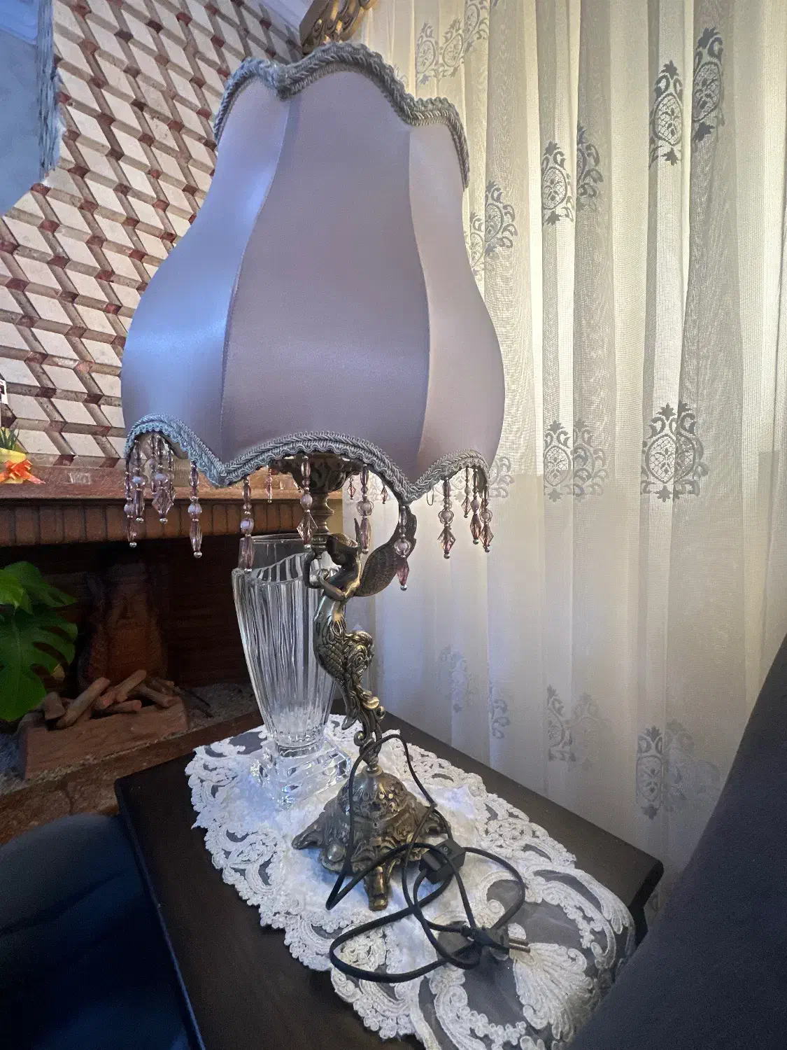 اوستر و آباژور آنتیک فرشته|لوستر و چراغ آویز|رشت, دیلمان|دیوار