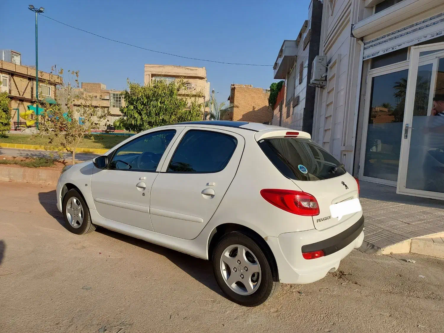 207  مدل 1403|خودرو سواری و وانت|قصرشیرین, |دیوار