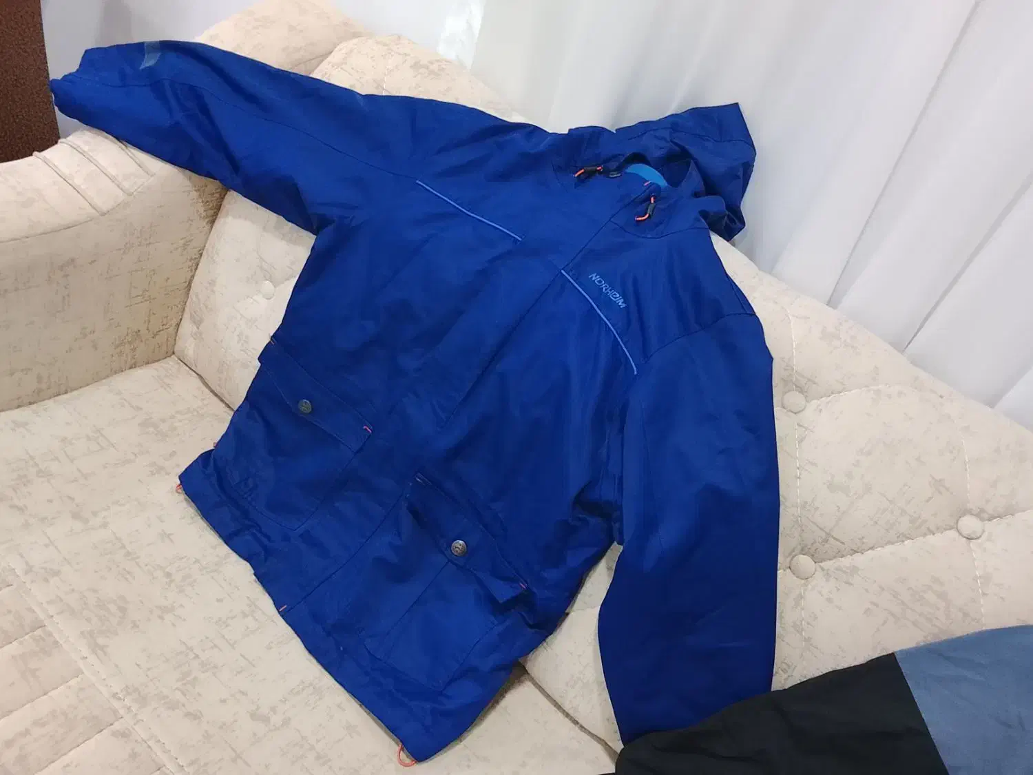 کاپشن بارانی|کفش و لباس بچه|بانه, |دیوار