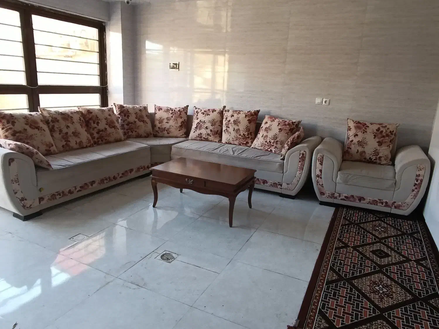 مبل دست دوم|مبلمان خانگی و میز عسلی|اردبیل, |دیوار