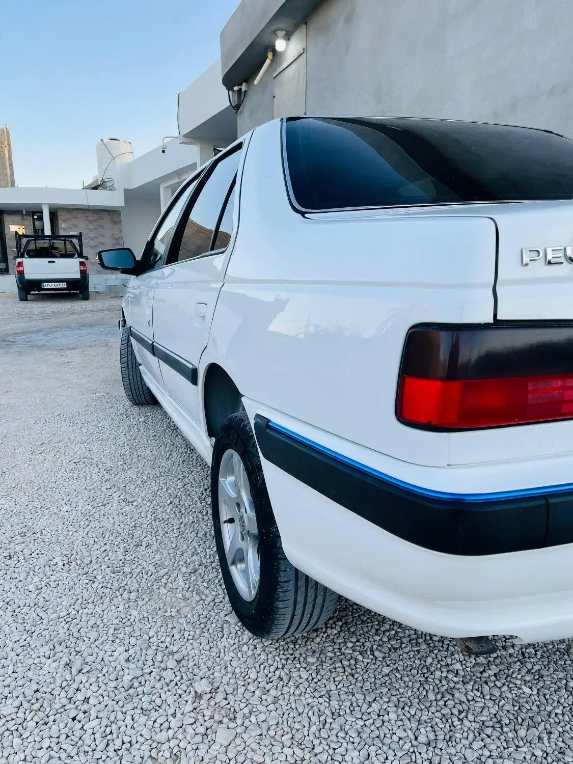 پارس سال ۱۴۰۰|خودرو سواری و وانت|شیراز, فرودگاه شهید دستغیب شیراز|دیوار