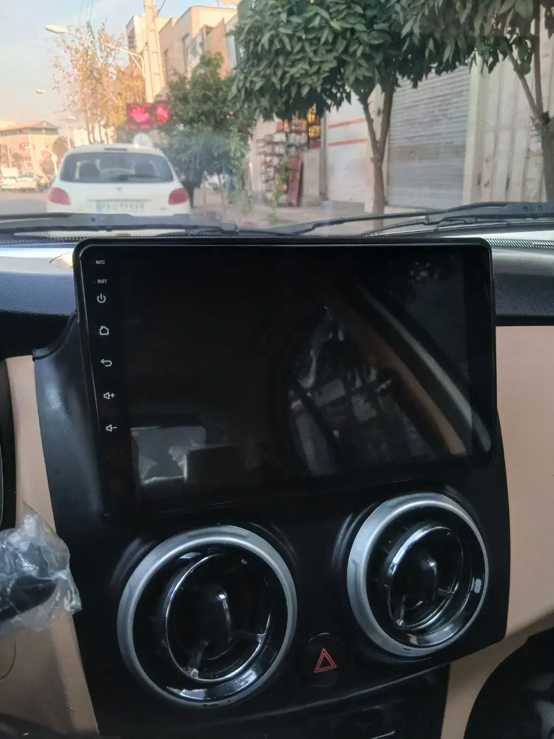 مانیتور|قطعات یدکی و لوازم جانبی|شیراز, قدوسی غربی|دیوار