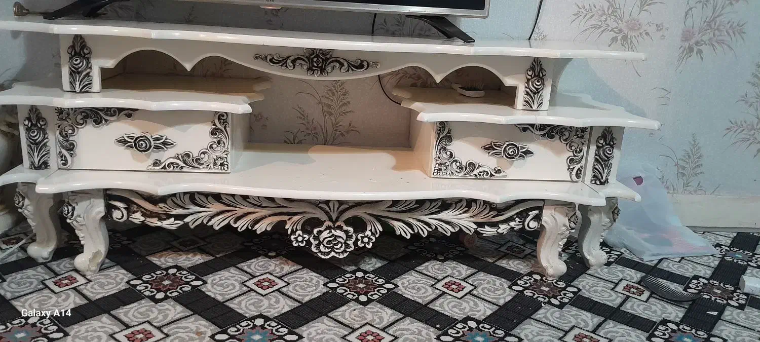 میز تلویزیون|میز تلویزیون|بومهن, |دیوار