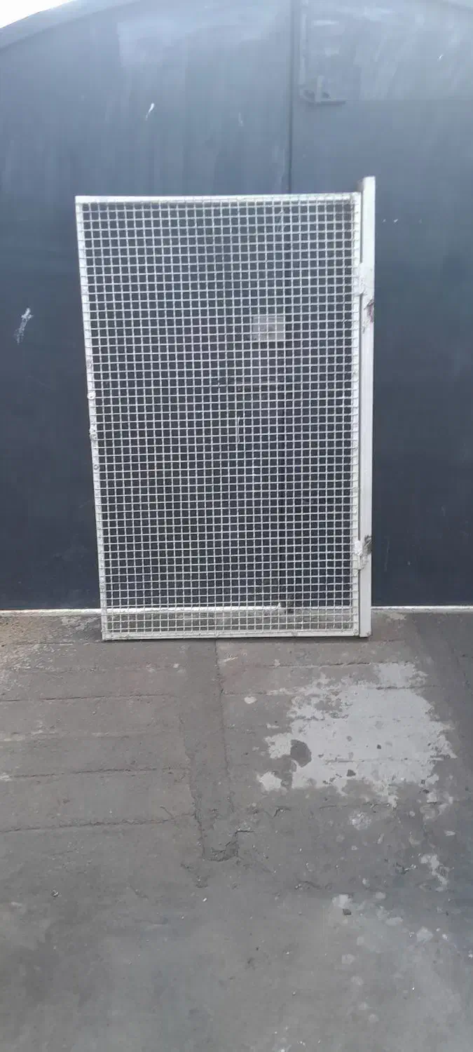 درب راه رو و فنس با چهار چوب|مصالح و تجهیزات ساختمان|کرمانشاه, |دیوار