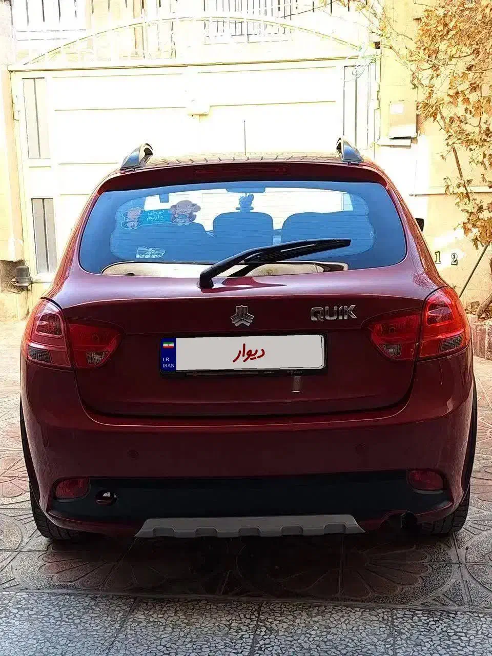 کوییک 1400 رنگ قرمز مشکی|خودرو سواری و وانت|اسلام‌شهر, شهرک واوان|دیوار