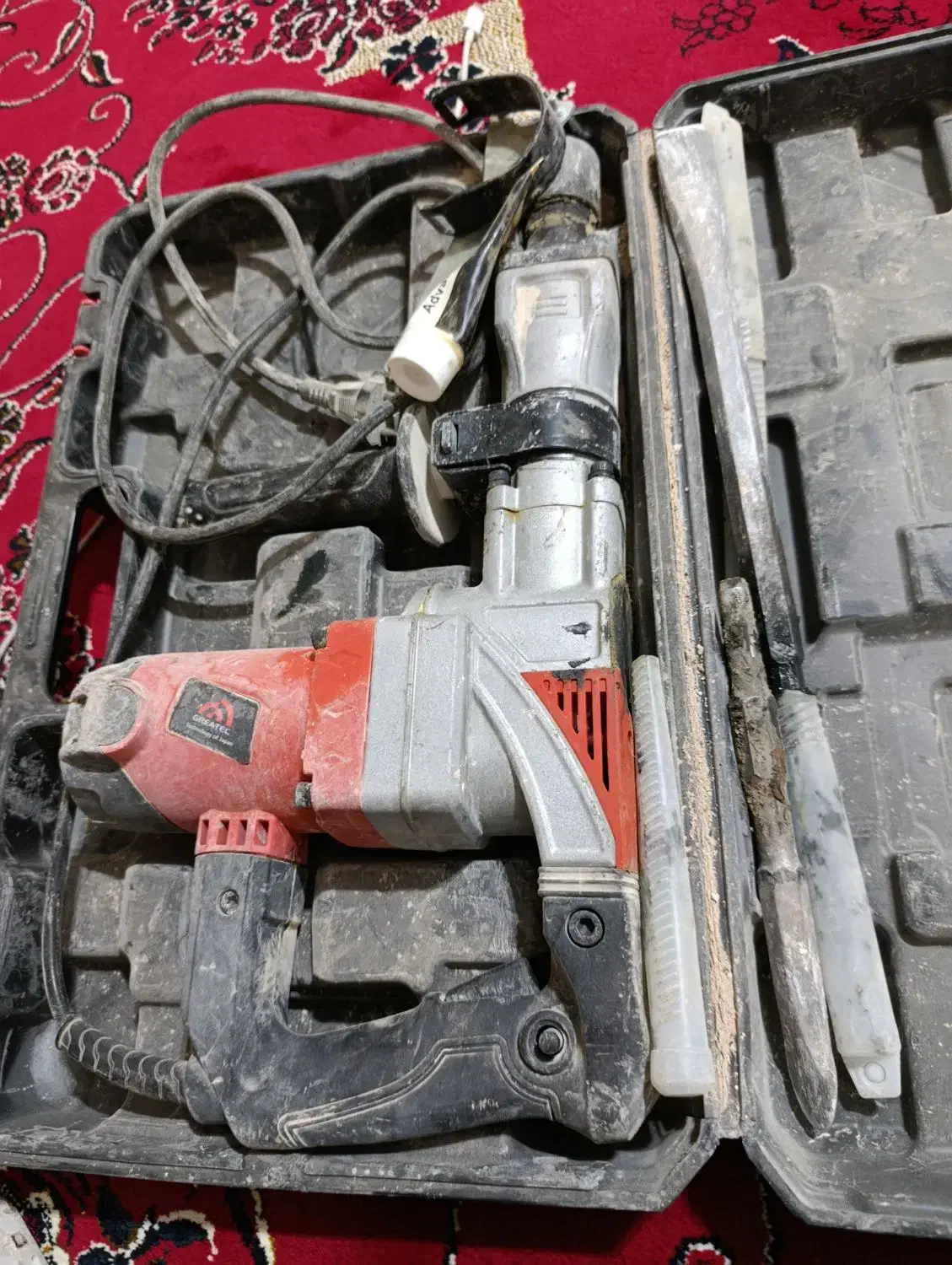 تخریب و سوراخ کاری با دریل کاری|خدمات پیشه و مهارت|دزفول, |دیوار