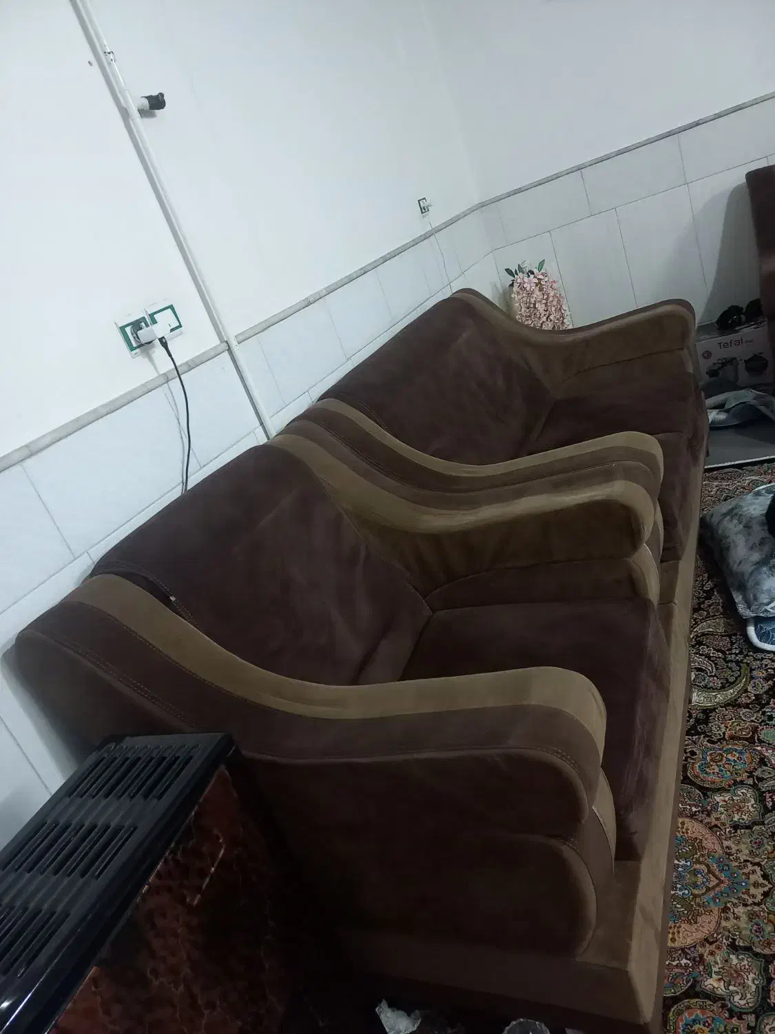 یکدستمبل|مبلمان خانگی و میز عسلی|قم, شاه ابراهیم|دیوار