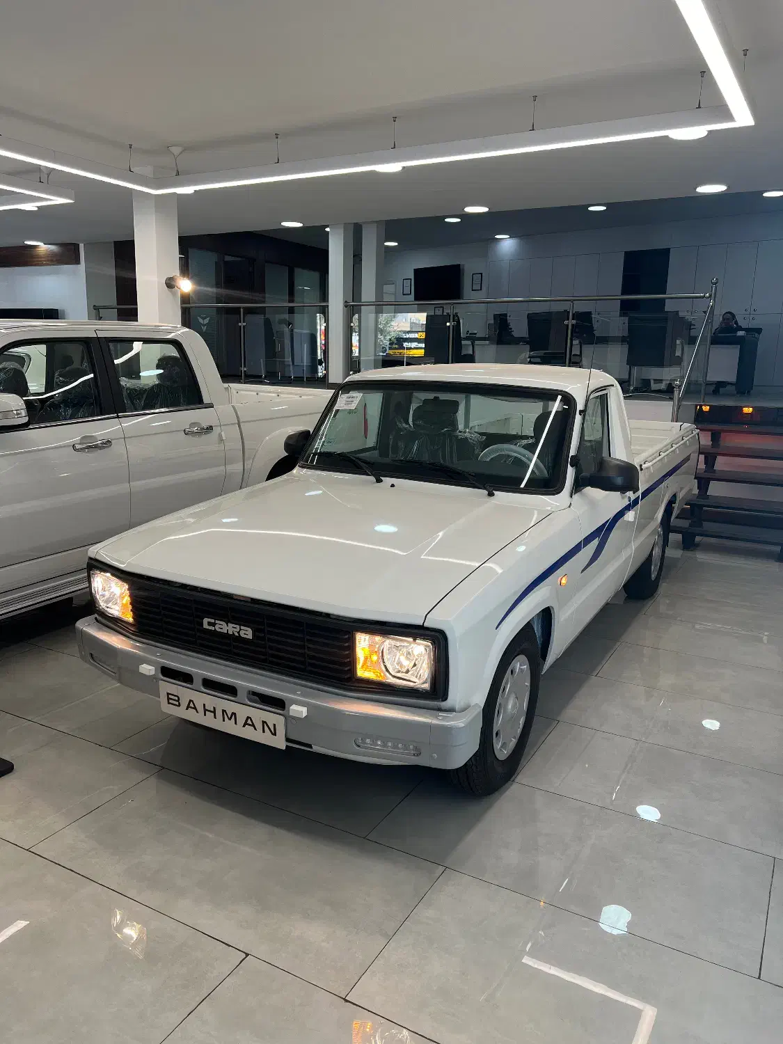 وانت کارا تک کابین 2000cc سفید 1402 صفر خشک|خودرو سواری و وانت|کرج, کرج نو|دیوار