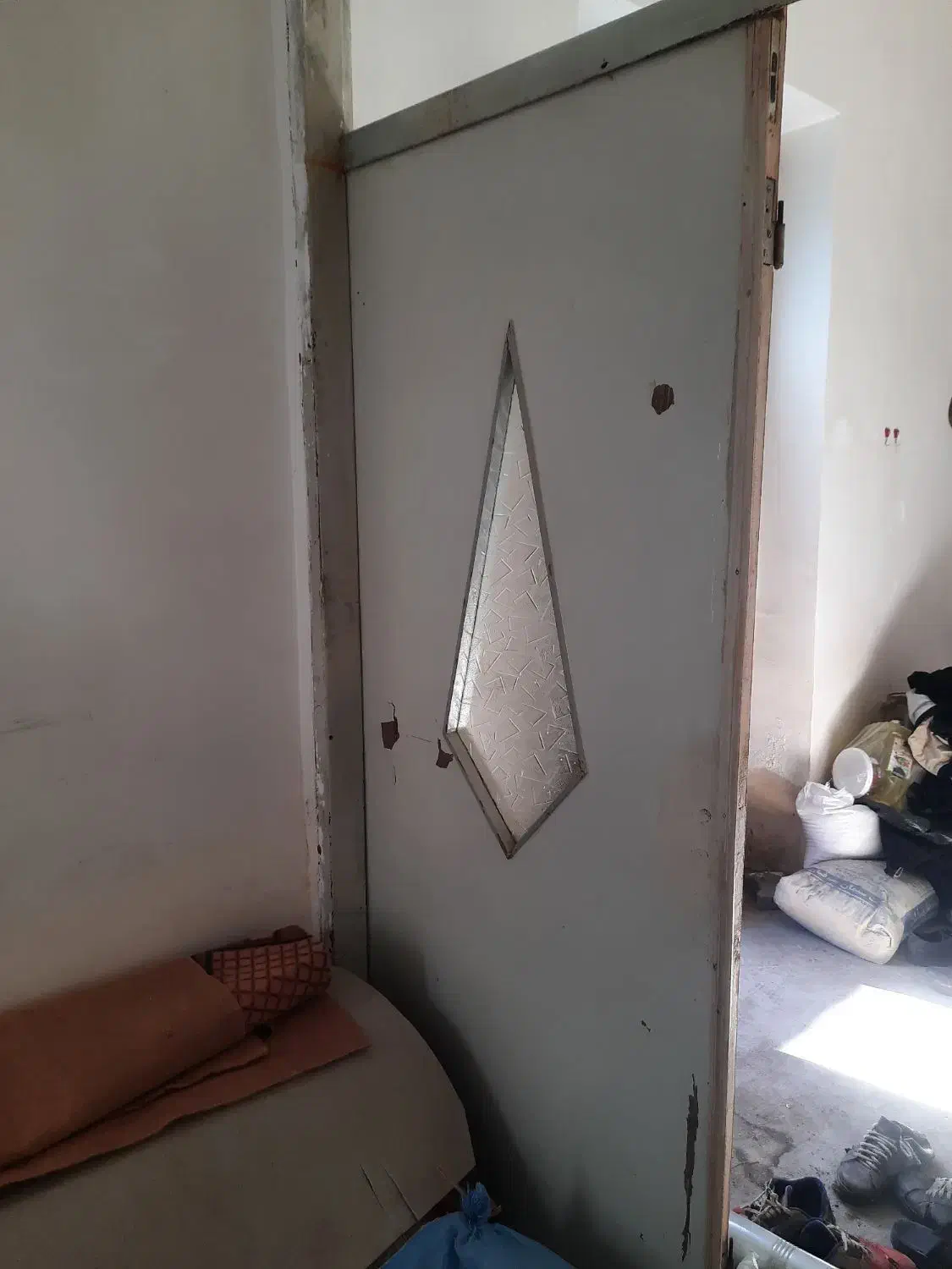 یک عدد درب اتاق چهارتایی|مصالح و تجهیزات ساختمان|هریس, |دیوار