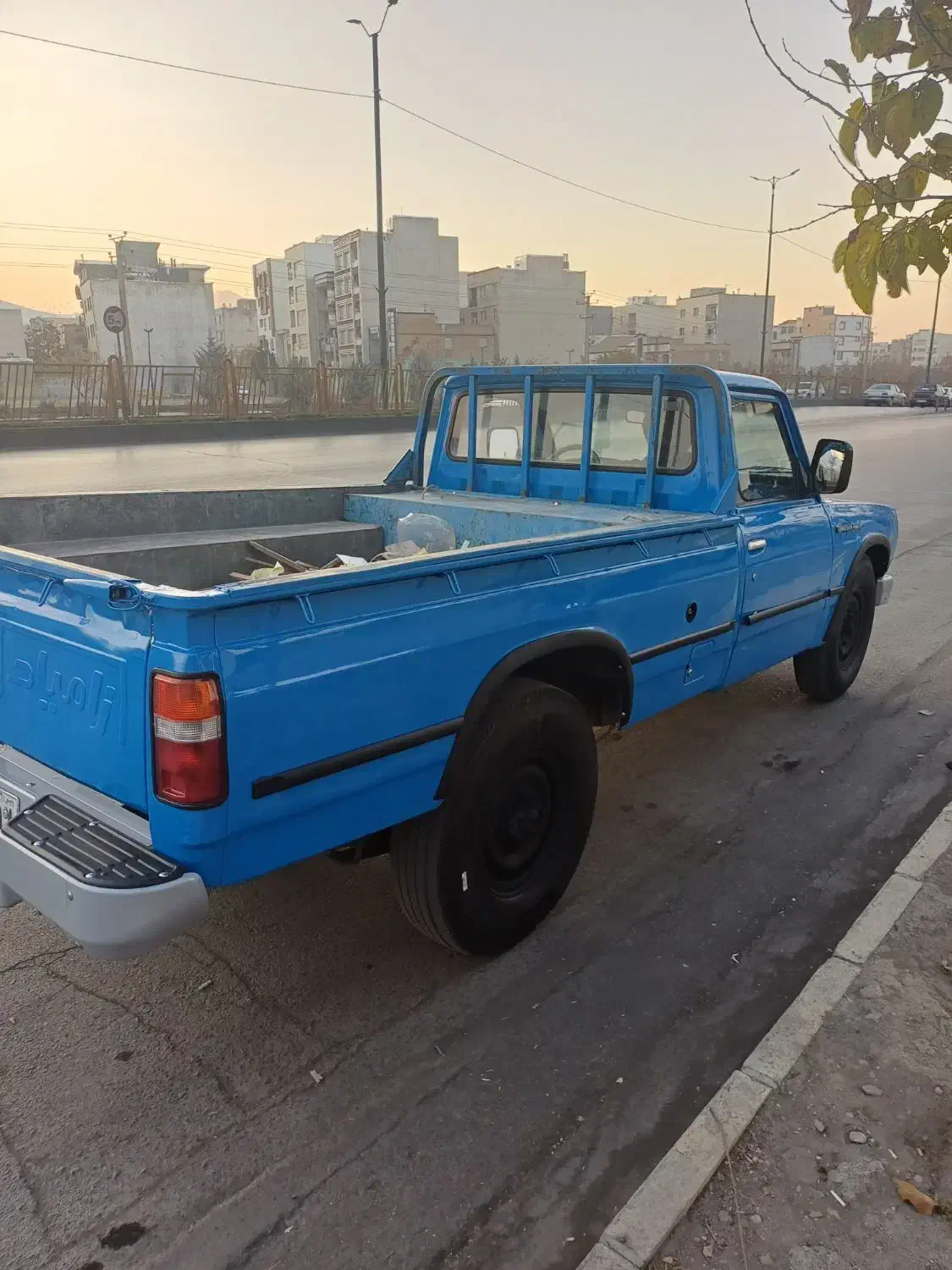 نیسان وانت مدل 85 فروش و معاوضه با سواری|خودرو سواری و وانت|همدان, |دیوار