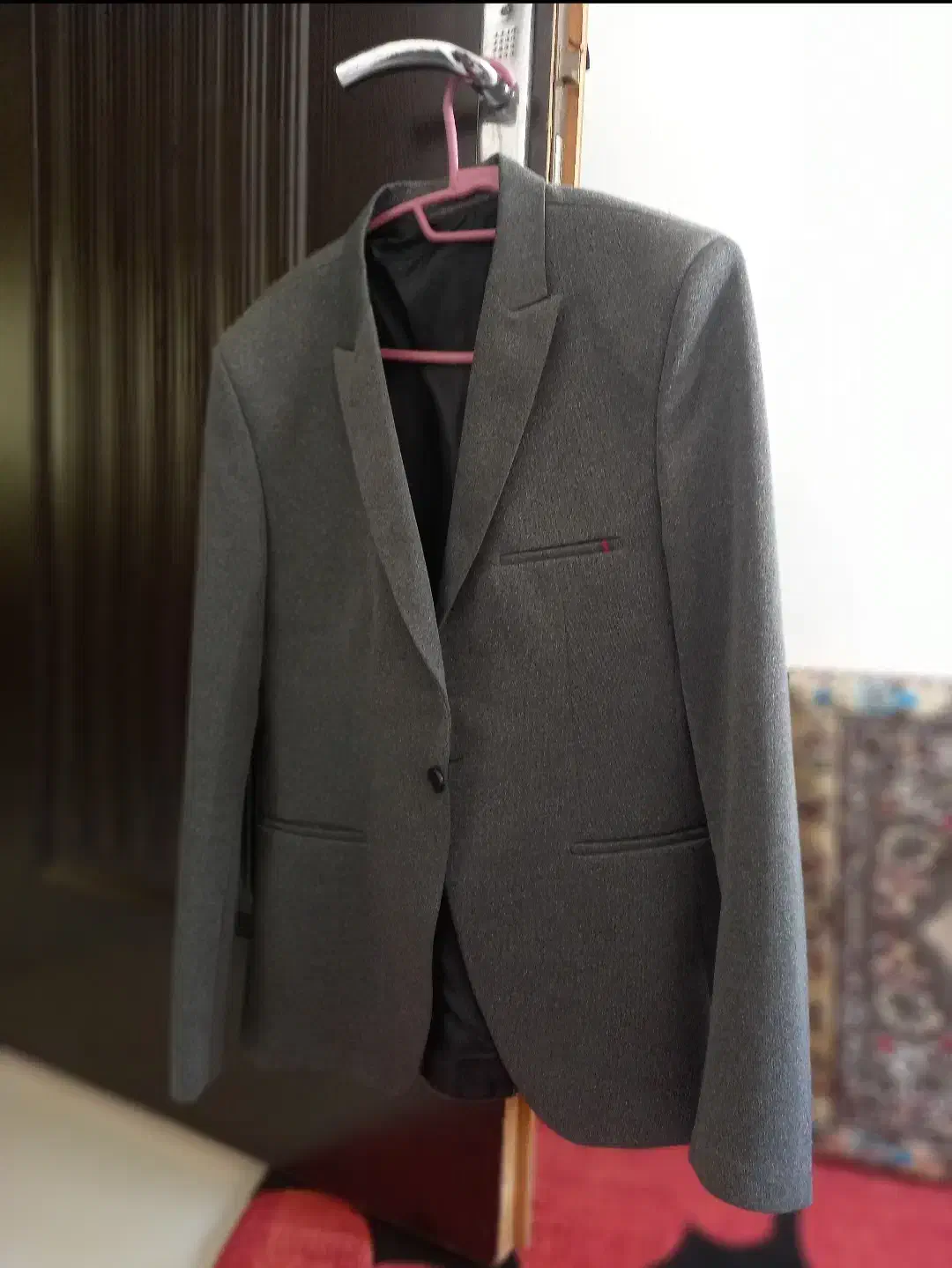 کت تک نو نو|لباس|گرگان, |دیوار