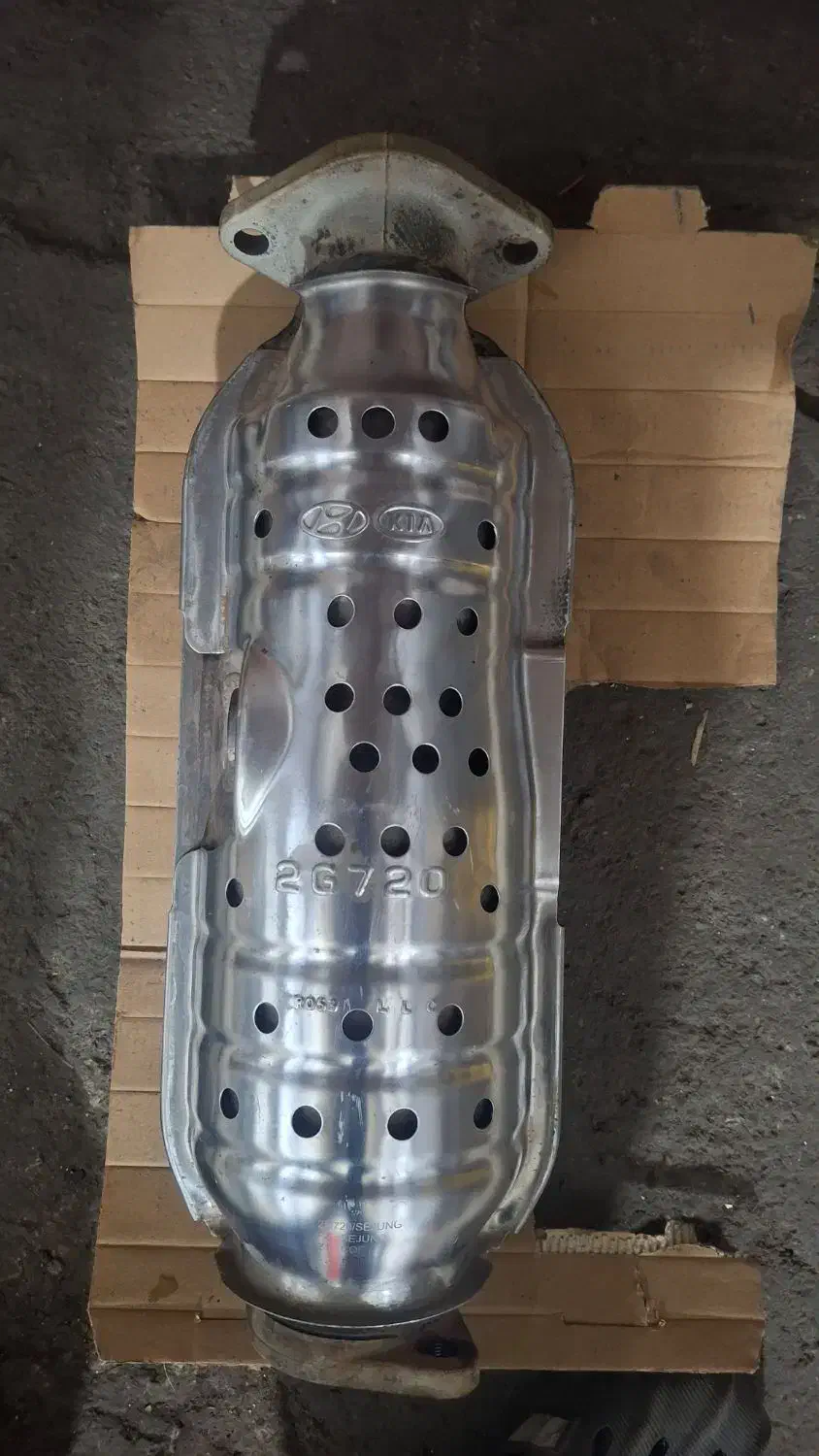 کاتالیزور  سراتو فابریکی درحدد|قطعات یدکی و لوازم جانبی|کرج, ساسانی (قلمستان)|دیوار