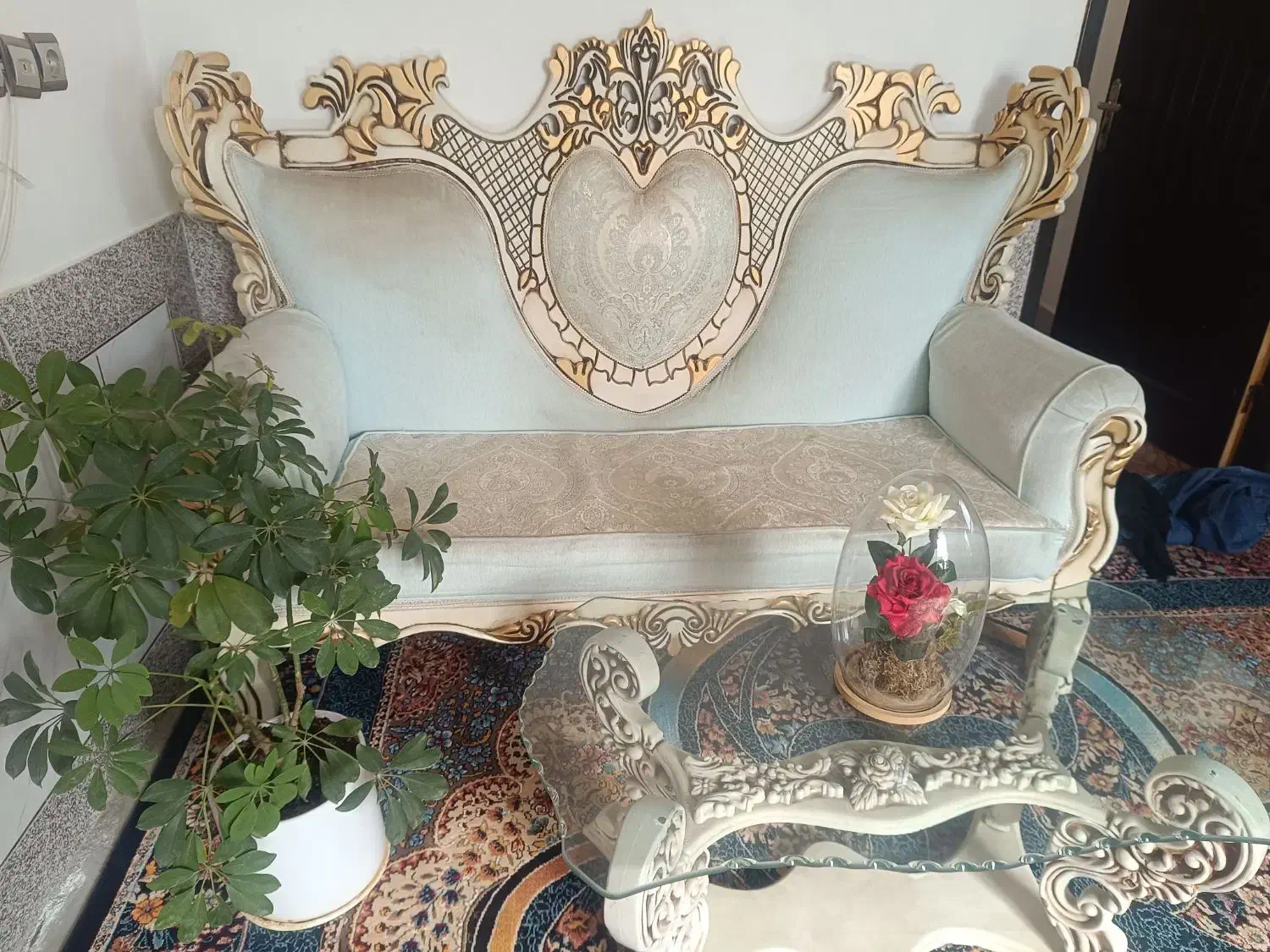 مبل سلطنتی|مبلمان خانگی و میز عسلی|خواف, |دیوار