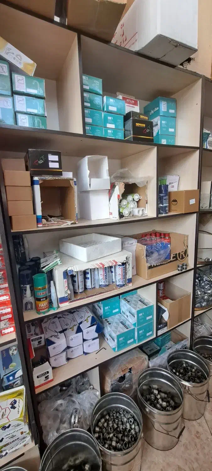 قفسه چوبی ویترین|کتابخانه، شلف، قفسههای دیواری|تهران, مسعودیه|دیوار