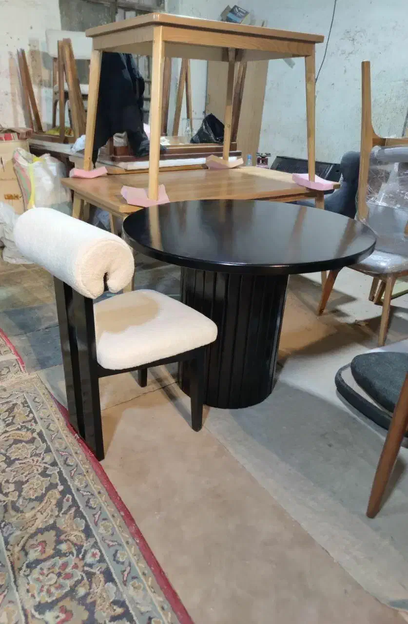 میز ناهار خوری مدل تی|میز و صندلی غذاخوری|مشهد, خواجه ربیع|دیوار