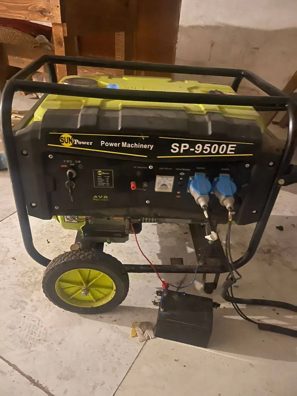 موتور برق ۹۵۰۰ وات|ماشین‌آلات صنعتی|لاهیجان, انقلاب|دیوار