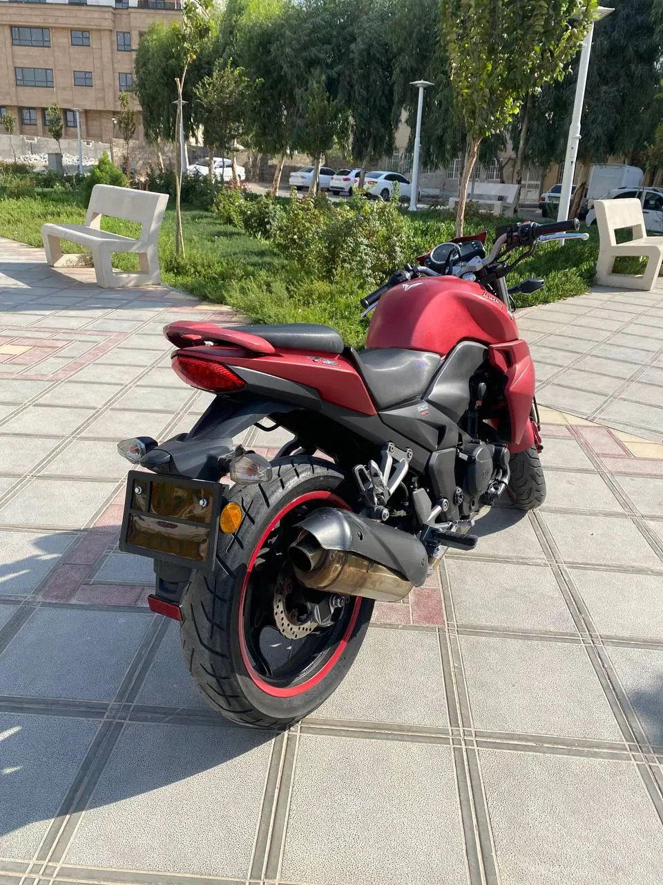 موتور لاکی 250 عروسک بدون کارکرد مدل 96|موتورسیکلت|قم, بنیاد|دیوار
