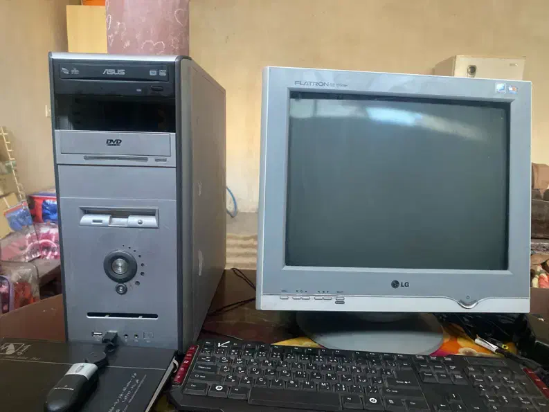 کیس به همراه مانیتور کاملا سالم|رایانه رومیزی|کاشان, کشاورز|دیوار