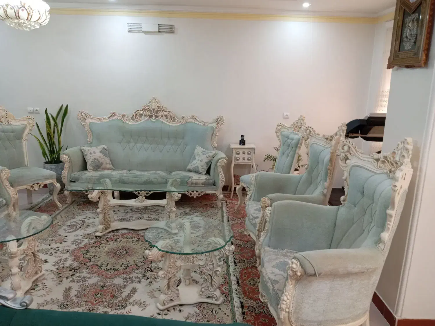 مبل سلطنتی|مبلمان خانگی و میز عسلی|قائم‌شهر, |دیوار