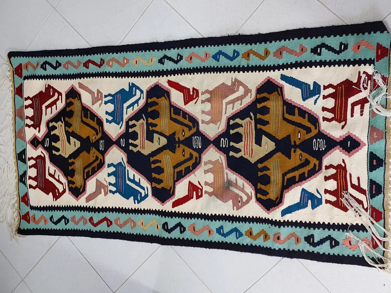 گلیم دستبافت باغ وحش|گلیم، جاجیم، گبه|مشهد, هفت تیر (نه دره)|دیوار