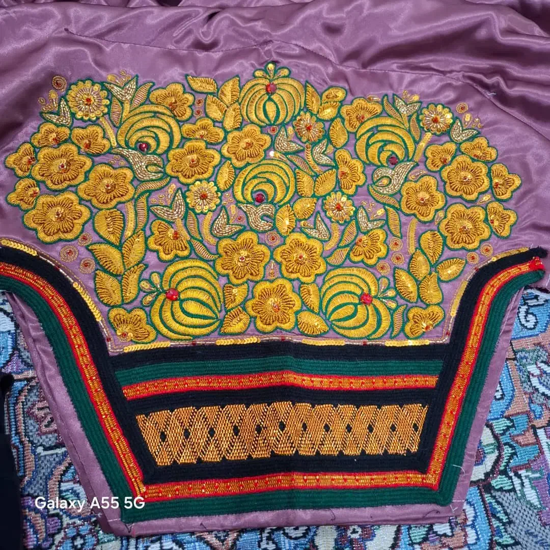 جلبیل|لباس|قشم, |دیوار