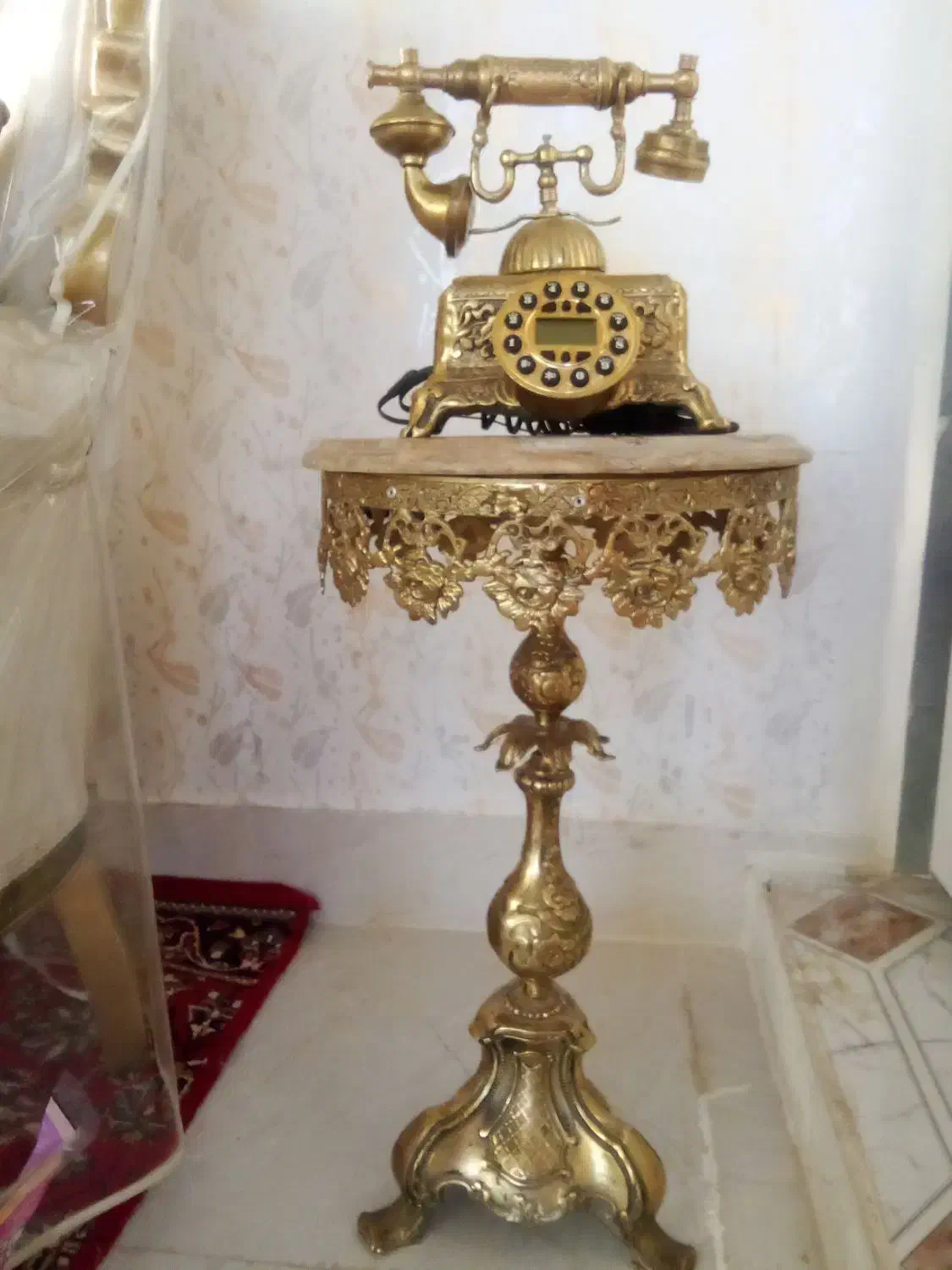 برنزقدیمی اصلی|میز تلفن|کرمانشاه, |دیوار