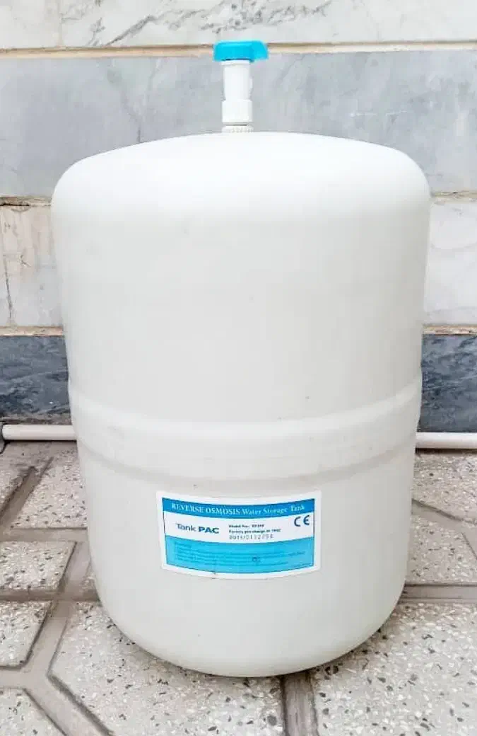 مخزن آب ۱۹ لیتری تایوانی|آبسردکن و تصفیه آب|پاکدشت, پاکدشت (مامازند)|دیوار