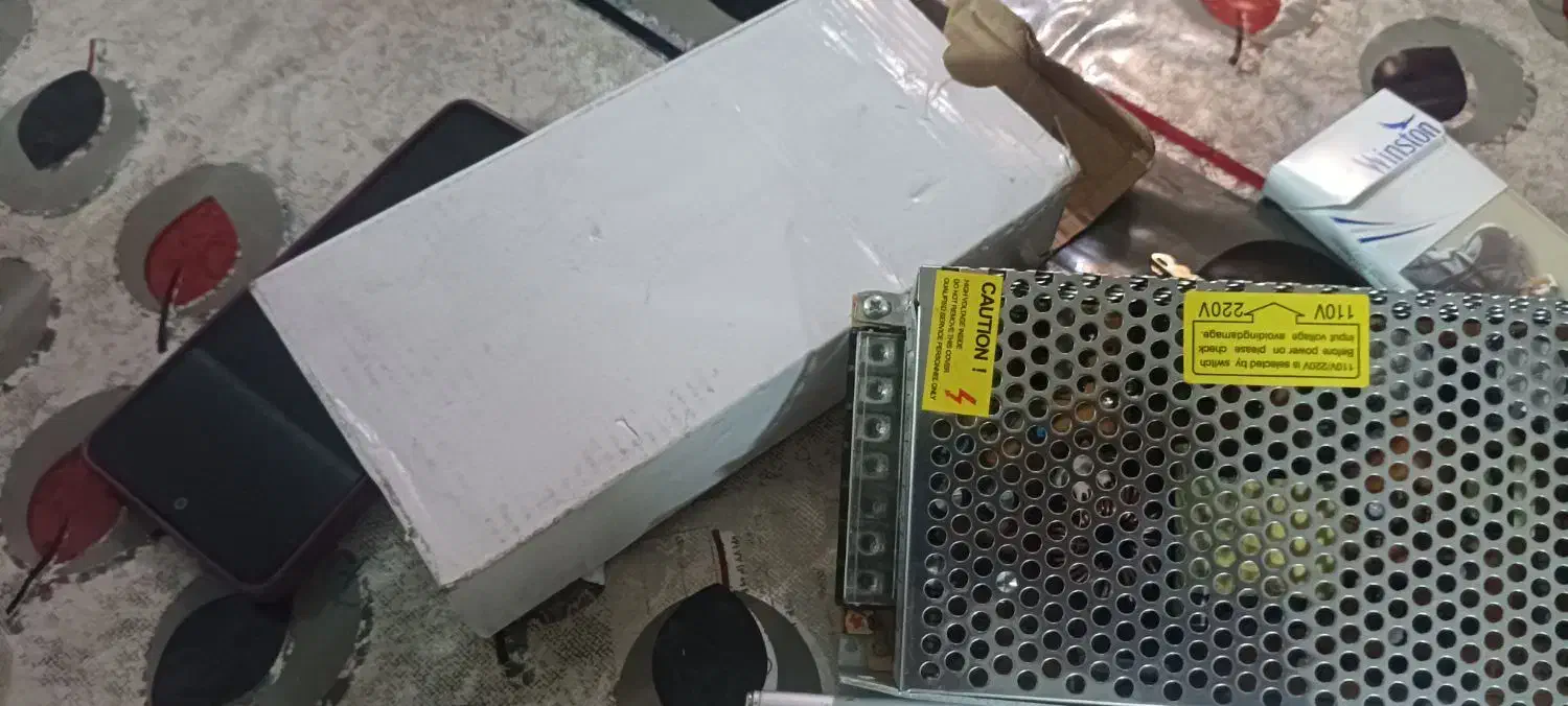 منبع تغذیه سه عدد بفروش میرسد|مودم و تجهیزات شبکه|پردیس, فاز ۸|دیوار