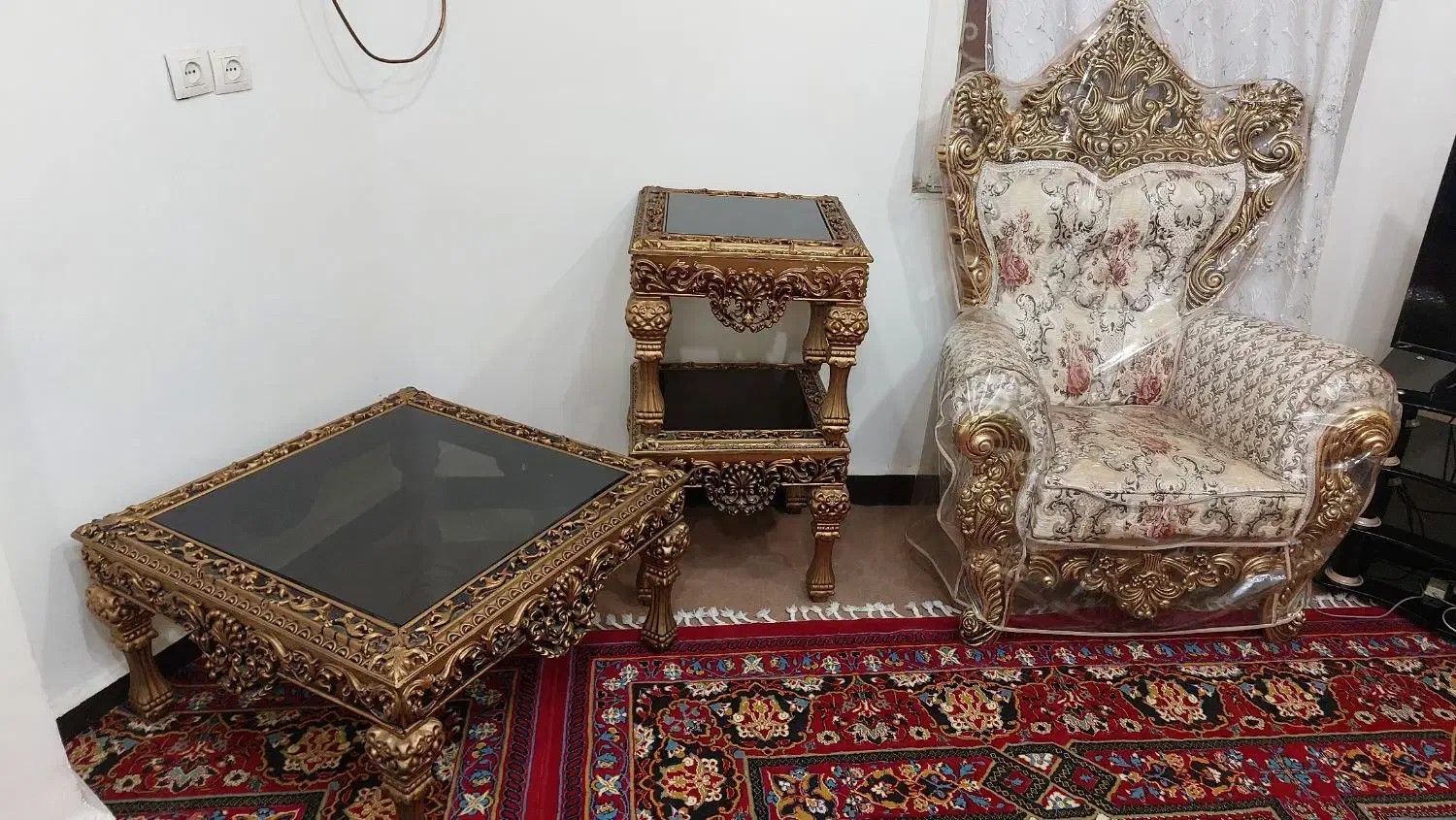 مبل سلطنتی|مبلمان خانگی و میز عسلی|شوش, |دیوار