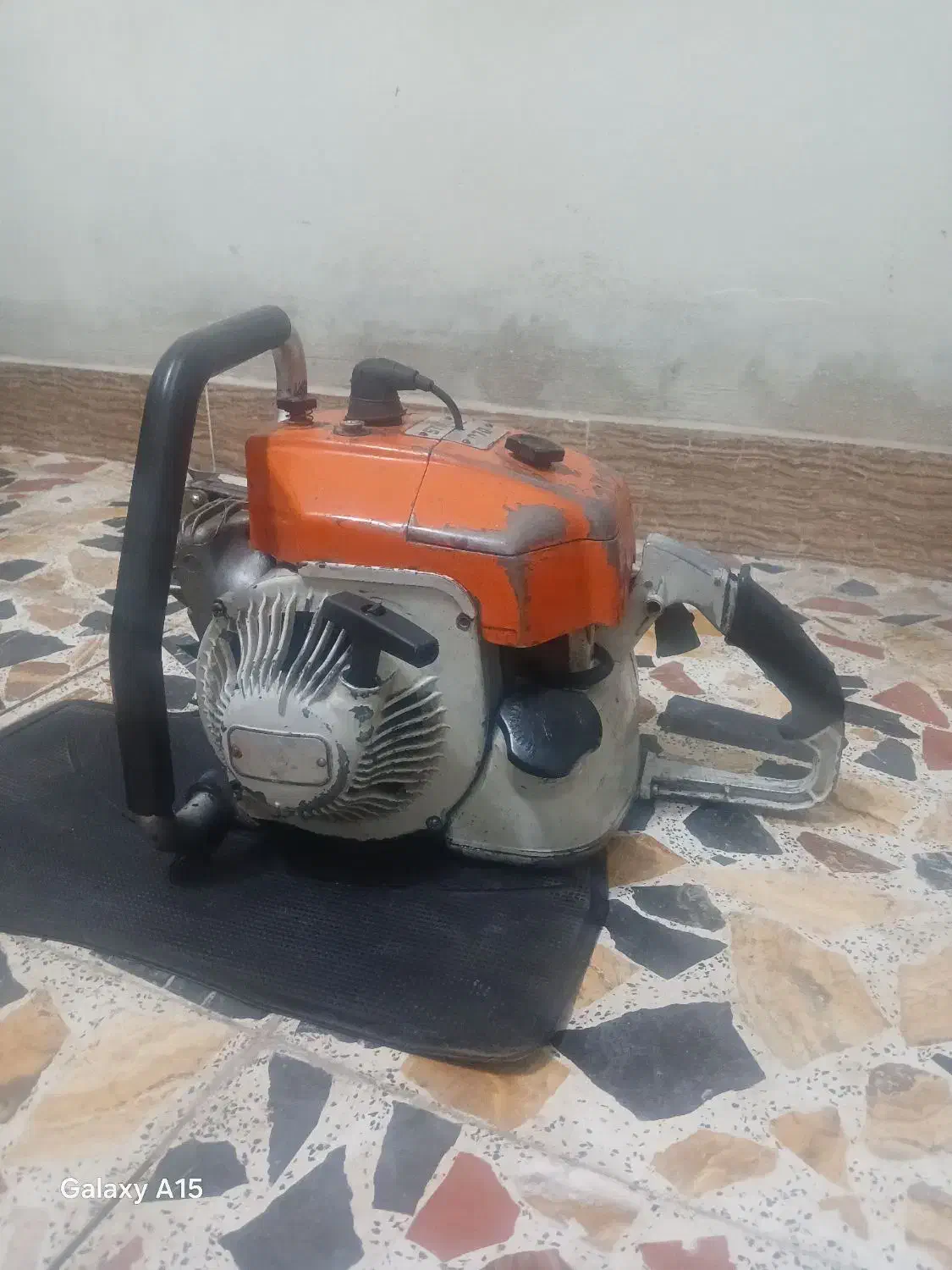 یک‌دستگاه‌اره‌موتوری‌۰۷۰‌رشت‌سراوان کچا|ماشین‌آلات صنعتی|سنگر, |دیوار